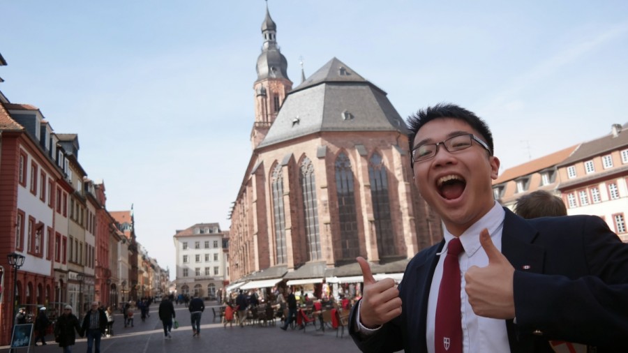 Leon Zhou (Gr. 12) happy to explore the first stop: Heidelberg, Germany.